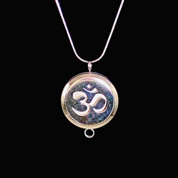 Aromatherapy locket